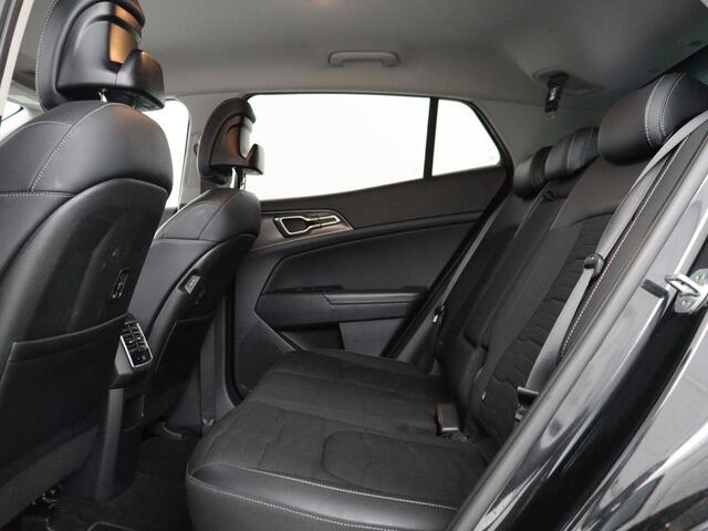 KIA SPORTAGE 1.6 T-GDi Plug-in Hybrid AWD DynamicPlusLine | Stoelverwarming | Adaptive cruise | Matrix LED | 19'' | Camera | Half leder | Carplay | Keyless | Stuurverwarming | Navigatie | PHEV