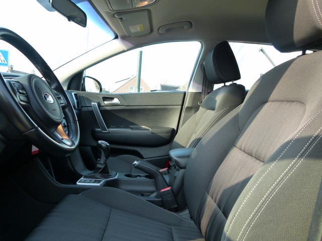KIA SPORTAGE 1.6 GDI ComfortLine Navigator TREKHAAK/NAVI/PDC/CC