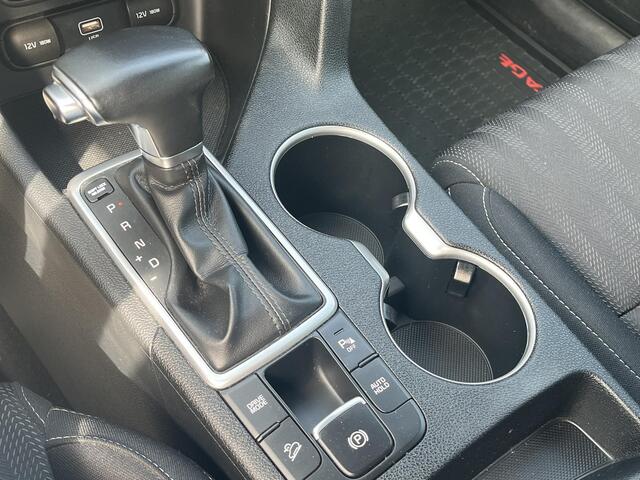 KIA SPORTAGE 1.6 T-GDi Aut. DynamicLine | CAMERA | STOEL-STUURVERW. | 7 JAAR GARANTIE |