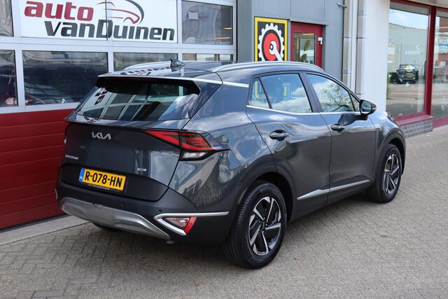 KIA SPORTAGE 1.6 T-GDi Hybrid DynamicLine O.a: ACC, Clima, Cruise, Carplay, Camera, PDC, Etc. All-in prijs!
