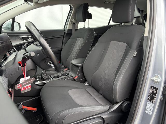 KIA SPORTAGE 1.6 T-GDi MHEV DynamicLine / Trekhaak ( 1650 kg ) / Apple Carplay/Android Auto / Cruise control adaptief en stuurhulp /