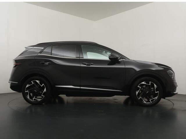 KIA SPORTAGE 1.6 T-GDi Plug-in Hybrid AWD DynamicPlusLine - Schuif/kanteldak - Stoelverwarming - Stuurwielverwarming - AppleCarplay Android Auto - Fabrieksgarantie tot 06-2031 of 150.000km