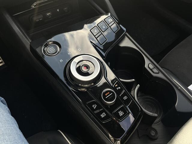 KIA SPORTAGE 1.6 T-GDi Plug-in Hybrid AWD GT-Line Panoramadak, Trekhaak, 360Camera,