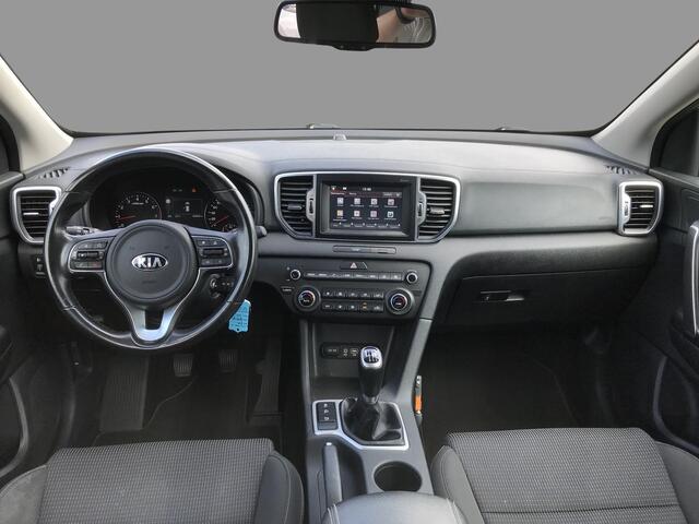 KIA SPORTAGE 1.6 GDI DynamicLine , 17 Inch LMV, Apple Carplay, Navi, Camera, Clima, All Season, DAB, PDC, LKA, Bluetooth, Regensensor