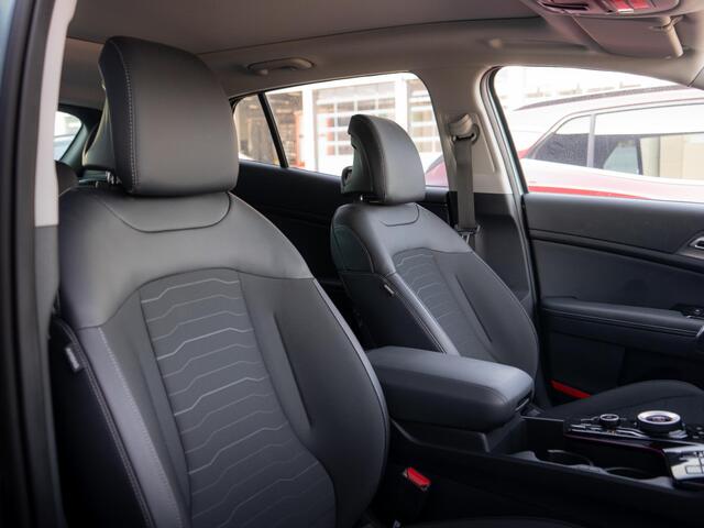 KIA SPORTAGE 1.6 T-GDi Hybrid DynamicPlusLine | Navigatie | Schuifkanteldak | Clima | Stoel en stuurverwarming |