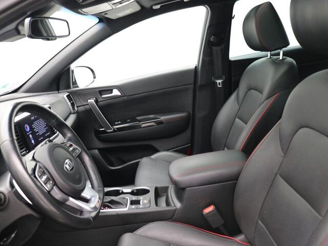 KIA SPORTAGE 1.6 T-GDI GT-Line / Dealer Onderhouden / 7 Jaar Garantie / GT-Line / Camera / Stoel en Stuurverwarming / Panoramadak / Cruise Control / 1600Kg Trekgewicht / Trekhaak /