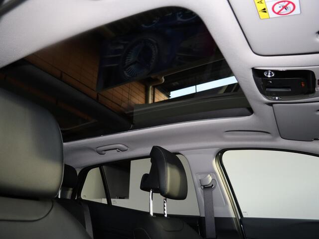 KIA SPORTAGE 1.6 T-GDi Hybrid DynamicPlusLine | Panoramadak | Full LED | Privacy glass | Stuurwielverwarming | Dodehoekassistentie | Stoelverwarming voor en achter