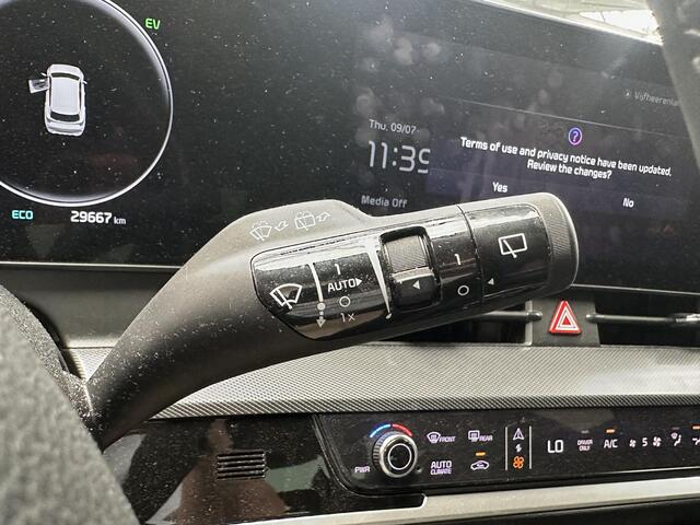 KIA SPORTAGE 1.6 T-GDi Plug-in Hybrid AWD Dark Edition