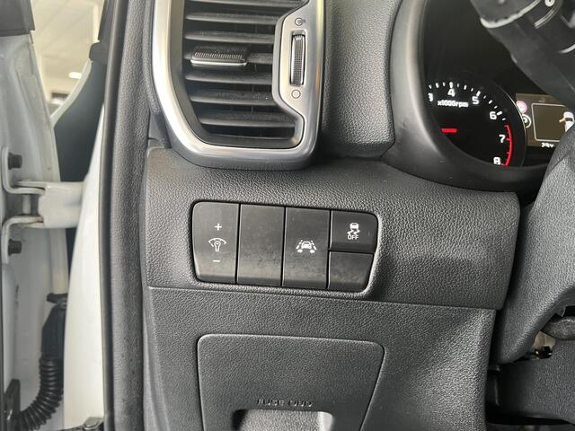 KIA SPORTAGE 1.6 T-GDI 4WD GT-Line AUTOMAAT, Stoel+ Stuurverwarming, Navigatie,Achteruitrijcamera, 19 Inch lm velgen,Smart key,Volledig lederen bekleding, Treeplanken! Caravanauto