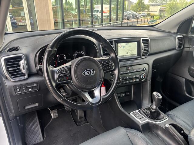 KIA SPORTAGE 1.6 GDI DynamicLine Trekhaak I Navi I Camera