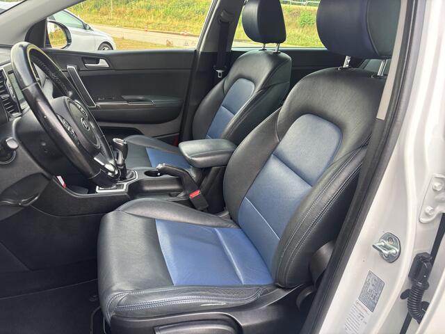 KIA SPORTAGE 1.6 GDI DynamicLine Trekhaak I Navi I Camera