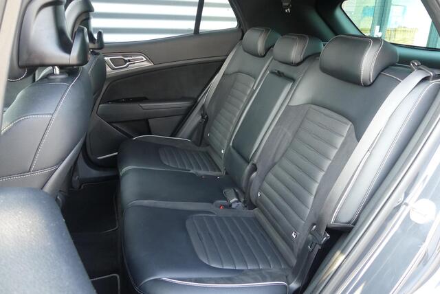 KIA SPORTAGE 1.6 T-GDi Plug-in Hybrid AWD GT-PlusLine PANO, 360° CAMERA, MEMORY, WINTER PACK, ADAPT. CRUISE, CLIMA, NAVI, PDC V&A, APPLE CARPLAY/ANDROID AUTO, BLIS, KEYLESS, HARMAN/KARDON, ELEKT. ACHTERKLEP, ELEKT. PASSAGIERSSTOEL, STOELVENTILATIE, 61.781KM