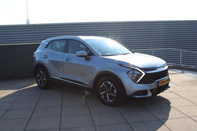 KIA SPORTAGE 1.6 T-GDi Hybrid DynamicLine AUTOMAAT NAVIGATIE, ACHTERUITRIJCAMERA, PARKEERSENSOREN