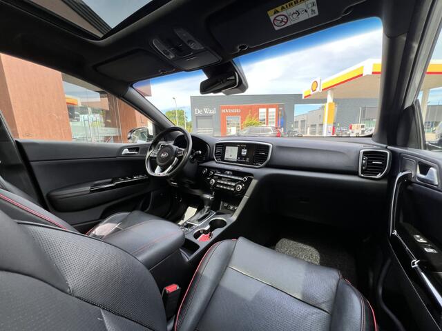 KIA SPORTAGE 1.6 T-GDI GT-Line Automaat | Panoramadak | Trekhaak | Carplay | DAB | Cruise control | Camera