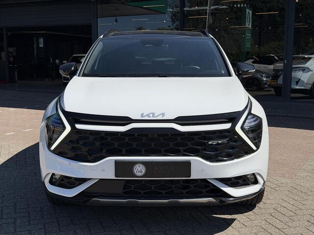 KIA SPORTAGE 1.6 T-GDi Plug-in Hybrid AWD GT-PlusLine GT-LINE | AWD | 360 GRADEN CAMERA | ELEKTRISCH VERSTELBARE STOELEN | STOELVERWARMING | STUURVERWARMING | STUURKOELING | PANORAMADAK | NAVIGATIE | LED | DODEHOEK DETECTIE | APPLE CARPLAY / ANDROID AUTO | ADAPTIEVE CRUISECONTROL | FABRIEK GARANTIE 7 JAAR |