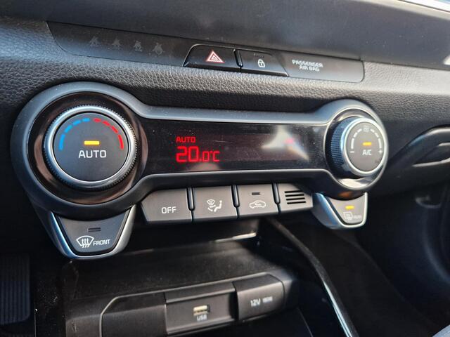 KIA Stonic 1.0 T-GDI MHEV | Key-Less | Navi | Licht- en Regensensor | LED | DAB |