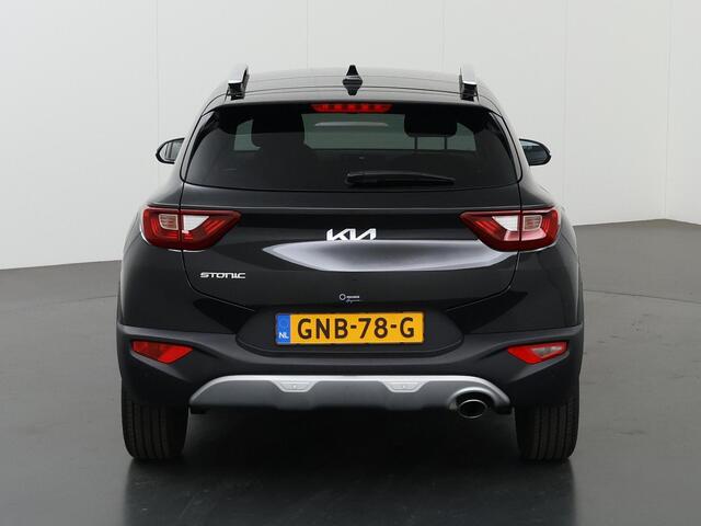 KIA Stonic 1.0 T-GDi MHEV DynamicPlusLine | Navigatie | Parkeercamera | Stoelverwarming | Keyless Go |