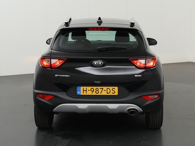 KIA Stonic 1.0 T-GDi DynamicLine | Navigatiesysteem | Parkeercamera | Cruise Control | Airco