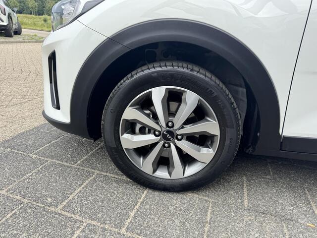 KIA Stonic 1.0 T-GDi MHEV DynamicPlusLine | Eerste Eigenaar | Dealeronderhouden | Keyless Start/Entry | Navigatie | Two Tone | Enz...