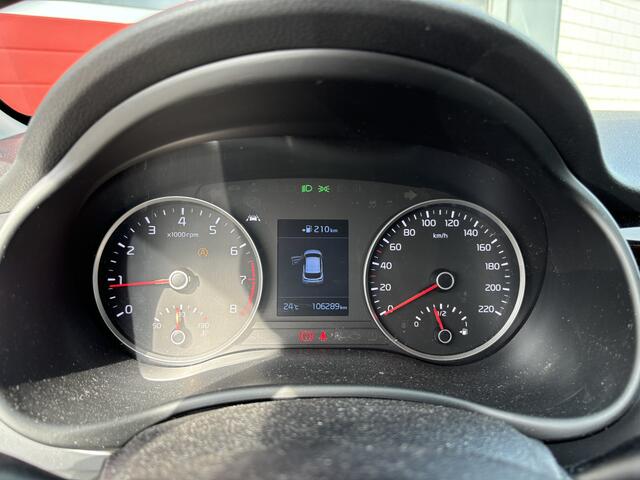 KIA Stonic 1.0 T-GDi DynamicPlusLine KEYLESS / CAMERA / CARPLAY / CLIMA / PDC / BLUETOOTH / CRUISE / NL-AUTO