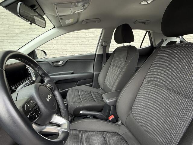 KIA Stonic 1.0 T-GDi MHEV Dyn - CAMERA - CARPLAY