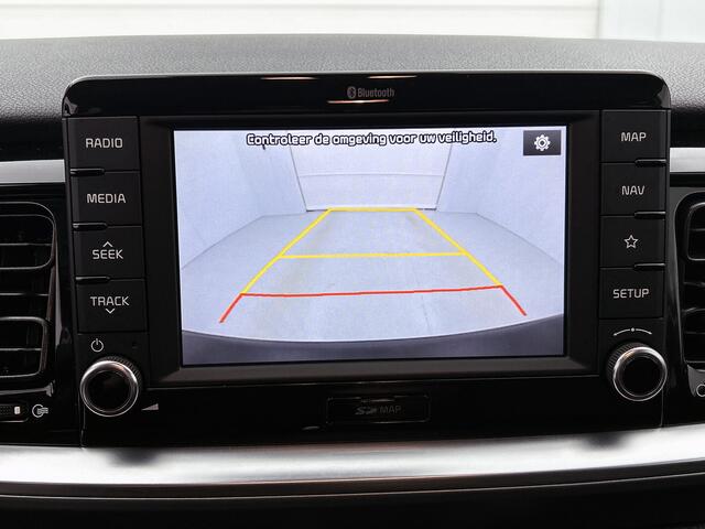 KIA Stonic 1.0 T-GDi DynamicPlusLine | Parkeersensoren | Lichtmetalen velgen | Navigatie |