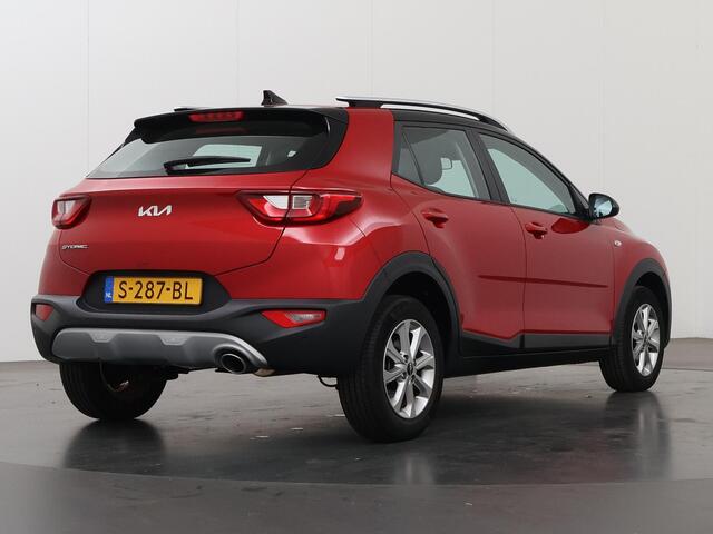 KIA Stonic 1.0 T-GDi MHEV DynamicLine | Navigatiesysteem | Parkeercamera | Cruise Control | Climate Control |