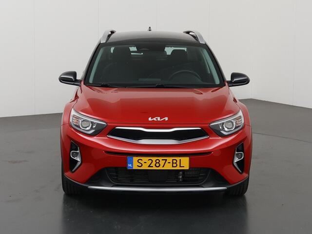 KIA Stonic 1.0 T-GDi MHEV DynamicLine | Navigatiesysteem | Parkeercamera | Cruise Control | Climate Control |