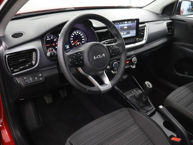 KIA Stonic 1.0 T-GDi MHEV DynamicLine | Navigatiesysteem | Parkeercamera | Cruise Control | Climate Control |