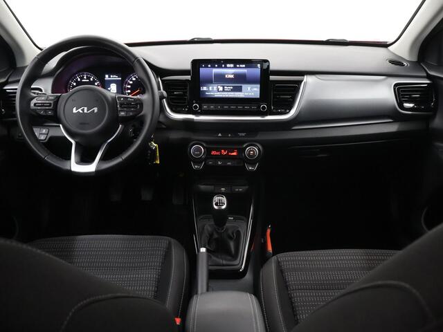 KIA Stonic 1.0 T-GDi MHEV DynamicLine | Navigatiesysteem | Parkeercamera | Cruise Control | Climate Control |