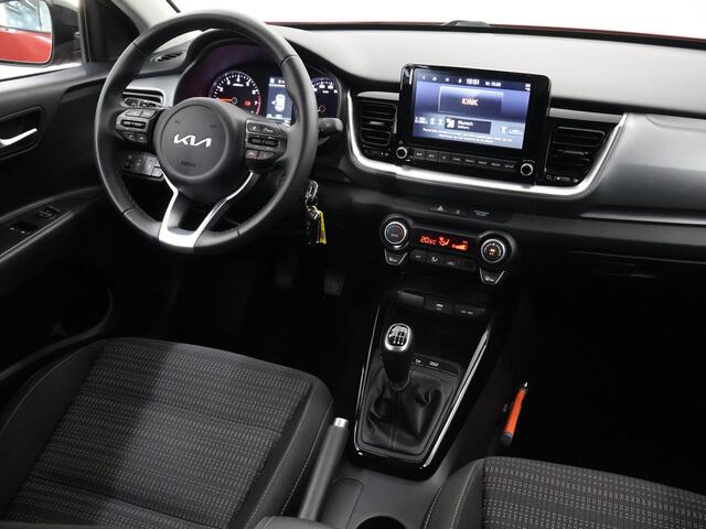 KIA Stonic 1.0 T-GDi MHEV DynamicLine | Navigatiesysteem | Parkeercamera | Cruise Control | Climate Control |