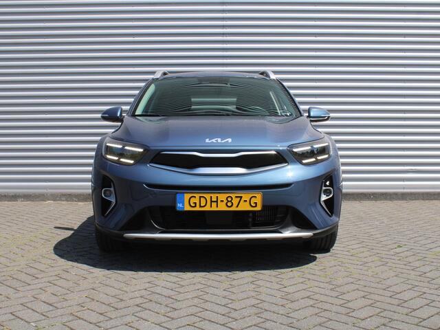 KIA Stonic 1.0 T-GDi MHEV DynamicPlusLine | Stuur-/stoelverwarming | Camera | Clima | Cruise | 16" LM | Navi | LED | Keyless |