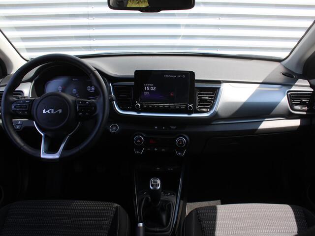 KIA Stonic 1.0 T-GDi MHEV DynamicPlusLine | Stuur-/stoelverwarming | Camera | Clima | Cruise | 16" LM | Navi | LED | Keyless |