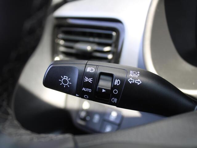 KIA Stonic 1.0 T-GDi MHEV DynamicPlusLine | Stuur-/stoelverwarming | Camera | Clima | Cruise | 16" LM | Navi | LED | Keyless |
