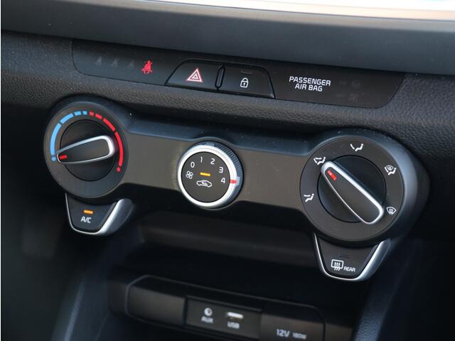 KIA Stonic 1.0 T-GDi DynamicLine I Navi I Airco I Camera