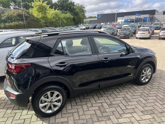 KIA Stonic 1.0 T-GDi MHEV DynamicLine All SeasonBanden/Navigatie