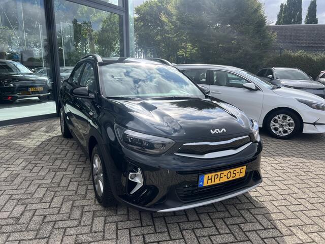 KIA Stonic 1.0 T-GDi MHEV DynamicLine All SeasonBanden/Navigatie