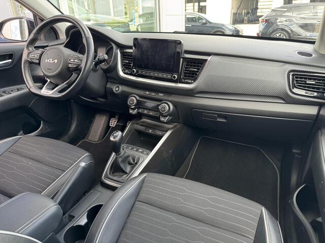 KIA Stonic 1.0 T-GDi MHEV GT-Line | 1e Eigenaar | Nederlandse Dealer onderhouden auto | Trekhaak | Apple Carplay