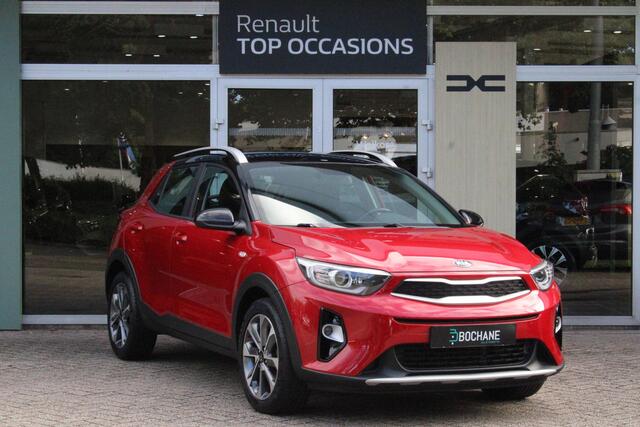 KIA Stonic 1.0 T-GDi DynamicLine | Cruisecontrol | Achteruitrijcamera | Navigatie | AppleCarplay/Android Auto | Parkeersensoren | LMV