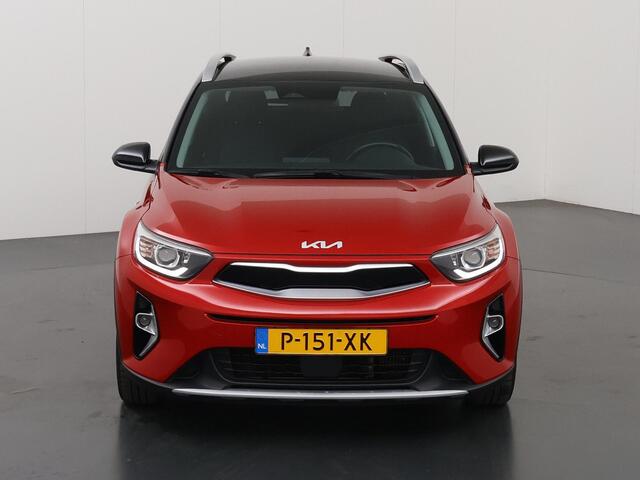 KIA Stonic 1.0 T-GDi MHEV DynamicPlusLine Edition | Stoel/Stuurwielverwarming | Navigatie | Parkeercamera | Climate Control |