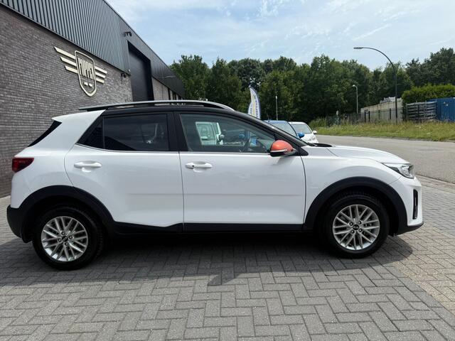 KIA Stonic 1.4 MPi | 12MND GARANTIE | AUTOMAAT | NAVI | CAMERA | CRUISE |