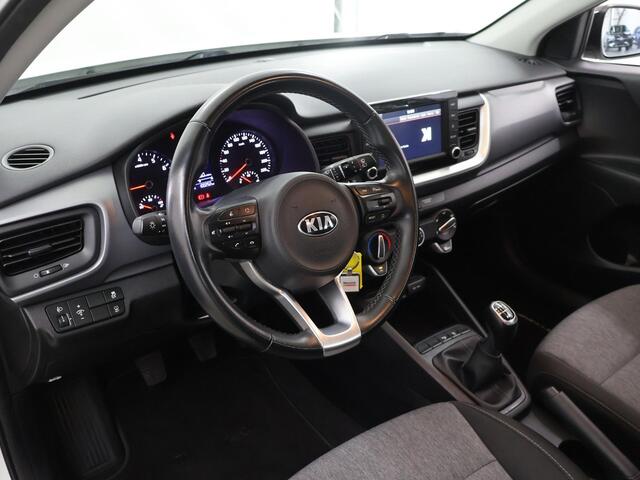 KIA Stonic 1.0 T-GDi DynamicLine | Navigatiesysteem | Parkeercamera | DAB | Cruise Control