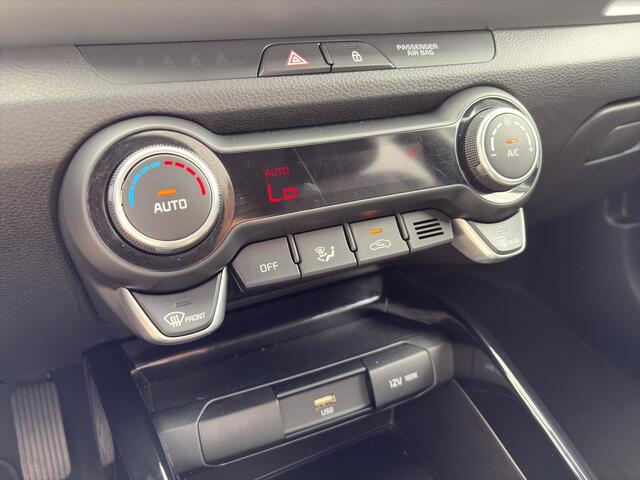 KIA Stonic 1.0 T-GDi MHEV DynamicPlusLine | LED | Navi | Climate Control | Camera | Android Auto/Apple Carplay | Stoel- en Stuurverwarming |