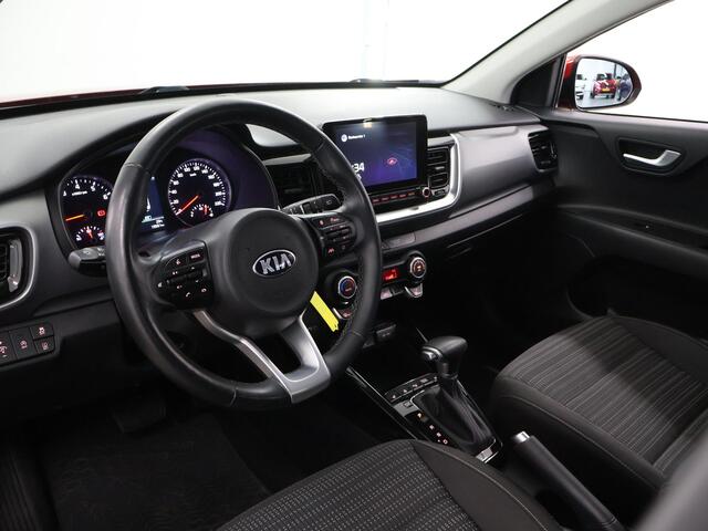 KIA Stonic 1.0 T-GDI DCT7 DynamicPlusLine | Trekhaak | Stoelverwarming | Camera | Navigatie | Climate control