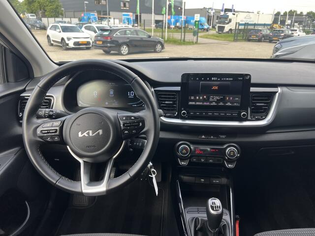 KIA Stonic 1.0 T-GDi MHEV DynamicLine NAVI + CAMERA