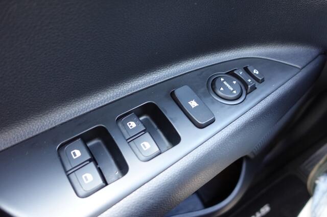 KIA Stonic 1.0 T-GDI MHEV DYN+LINE Automaat Trekhaak