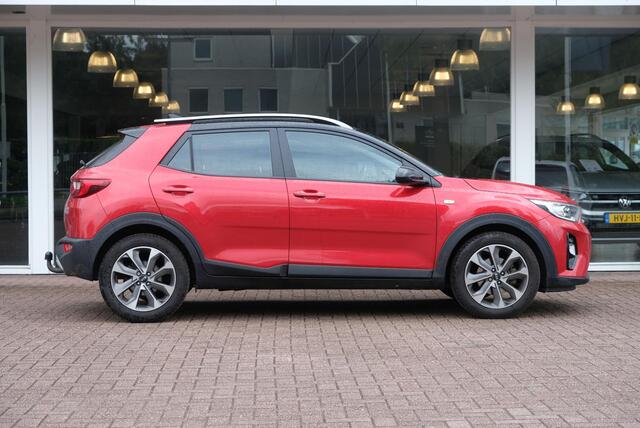 KIA Stonic 1.0 T-GDi 100pk DynamicLine | Navi | Trekhaak | Camera | Cruise