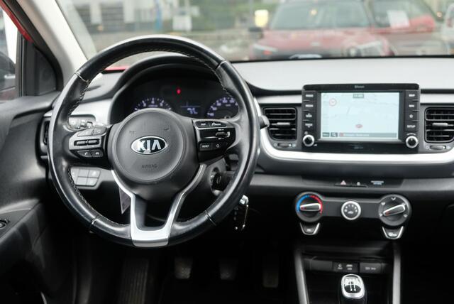 KIA Stonic 1.0 T-GDi 100pk DynamicLine | Navi | Trekhaak | Camera | Cruise