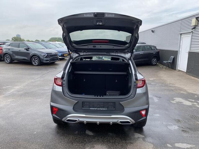 KIA Stonic 1.0 T-GDi MHEV GT-PlusLine REGISTRATIEVOORDEEL, NIEUW! Schuifdak, Navigatie, achteruitrij camera, parkeersensoren, dakrails, stoelverwarming, verwarmd stuur, cruise control!