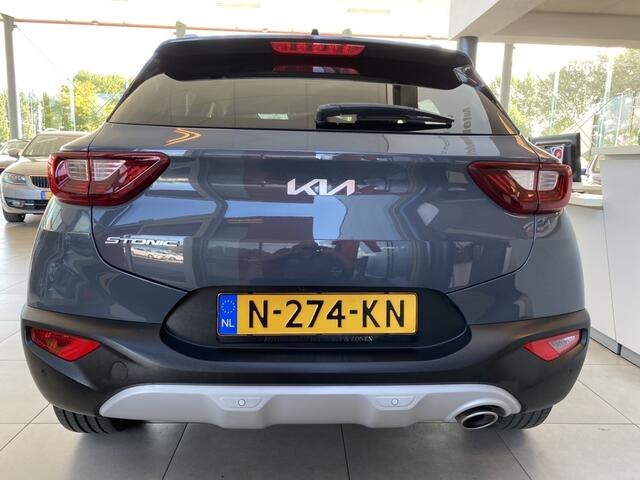 KIA Stonic 1.0 T-GDi MHEV DynamicPlusLine,Navigatie,Achteruitrijcamera,Spraakbediening,Keyless Entry,Climate&Cruiscontrol,Rijstrooksensor,Achteruitrijsensoren,Usb,16 Inch Lmv